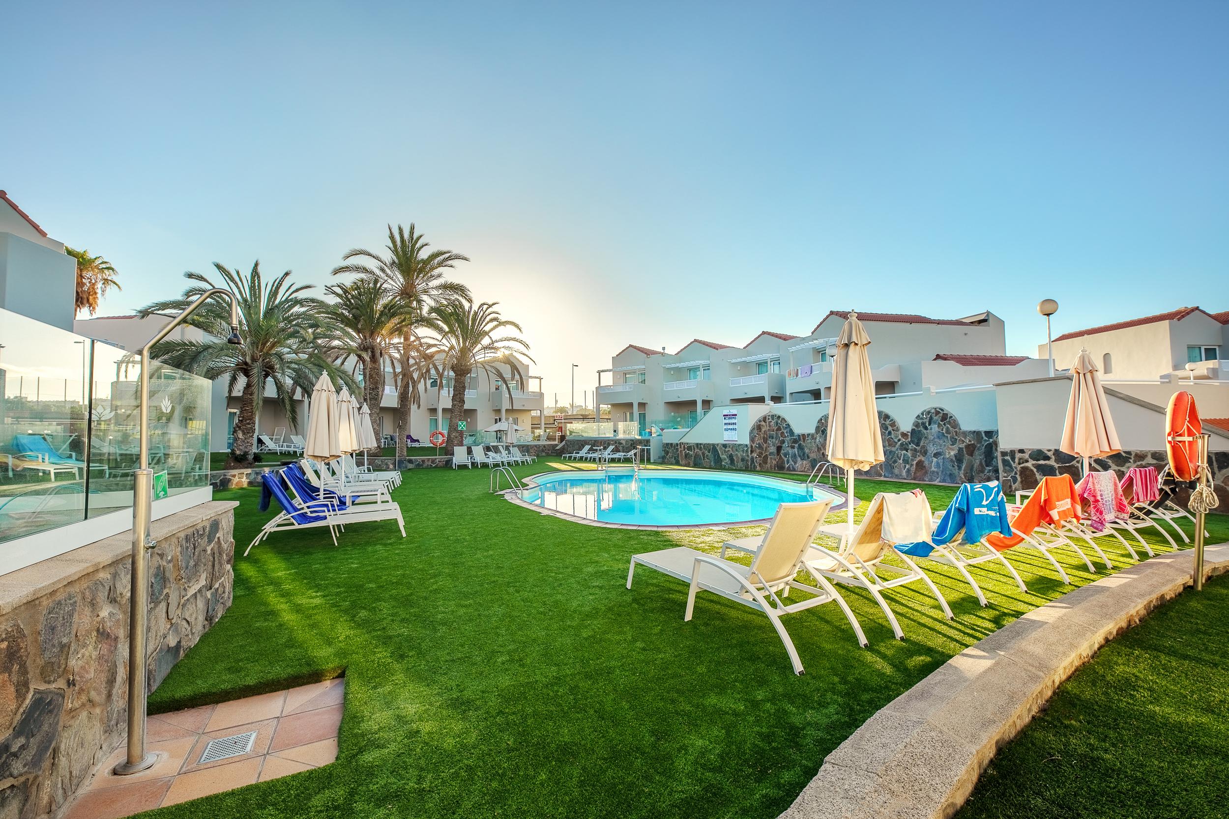 Apartamentos Livvo Koala Garden Maspalomas  Bagian luar foto